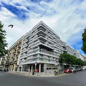 Grimm's Mitte Otel